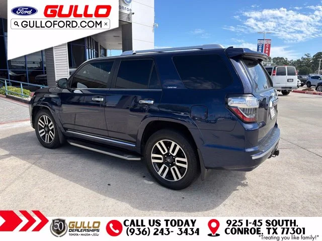 Used 2020 Nautical Blue Metallic Toyota Limited image 7