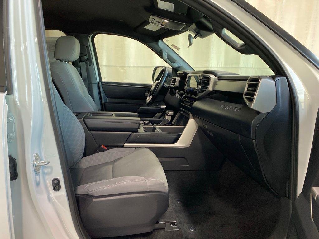 Used 2025 Ice Toyota SR5 image 8