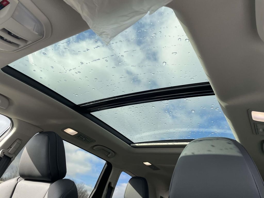 2026 Subaru Ascent Limited - Photo 10