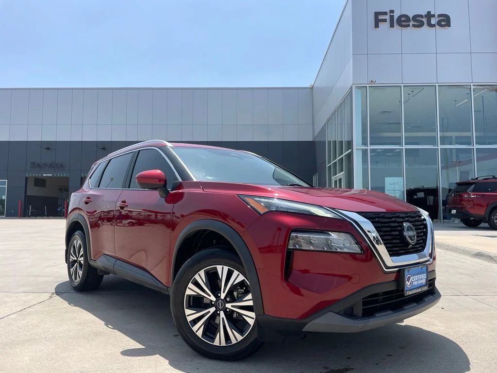 Used 2023 Red Nissan SV image 1