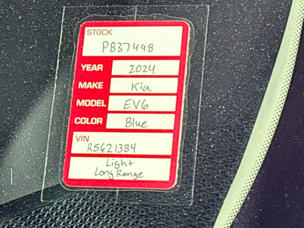 Used 2024 Blue Kia Light image 25