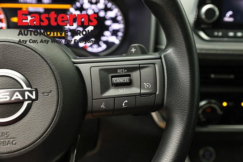 Used 2023 Gray Nissan S image 18