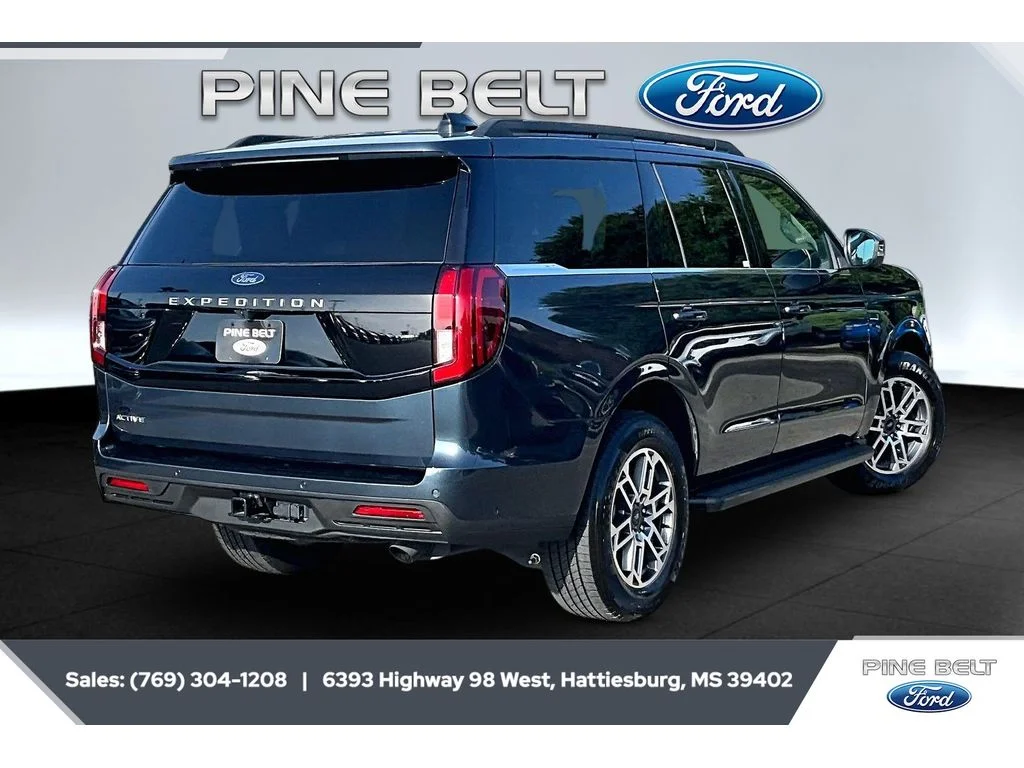 Used 2025 Stone Blue Metallic Ford Active image 11