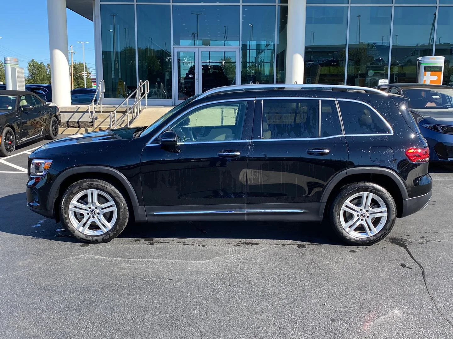 Used 2023 Night Black Mercedes-Benz GLB 250 image 6