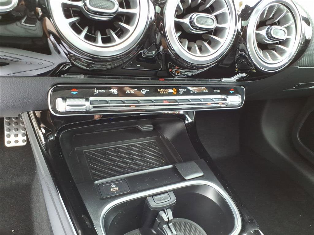New 2026 Polar White Mercedes-Benz CLA 250 image 40