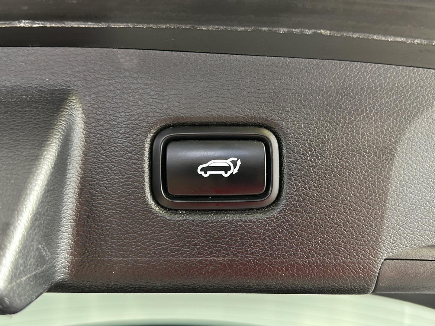 Used 2021 Ebony Black Kia EX image 32