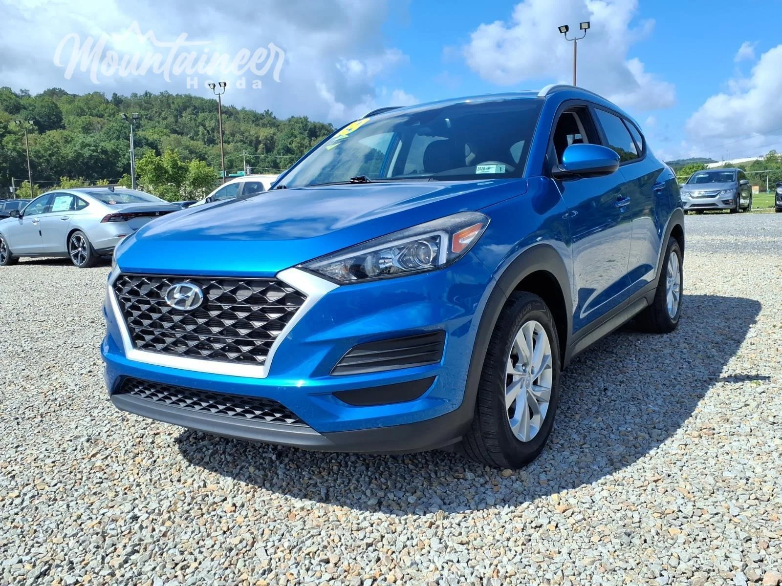 Used 2019 Aqua Blue Hyundai Value image 3