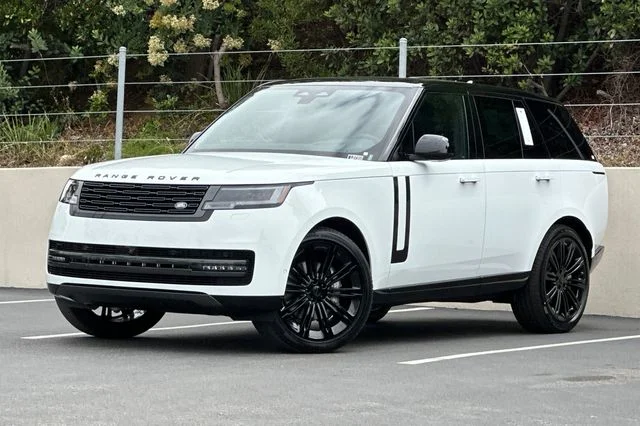 2026 Land Rover Range Rover SE