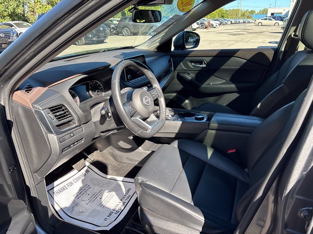 Certified Used 2023 Gray Nissan SV image 9