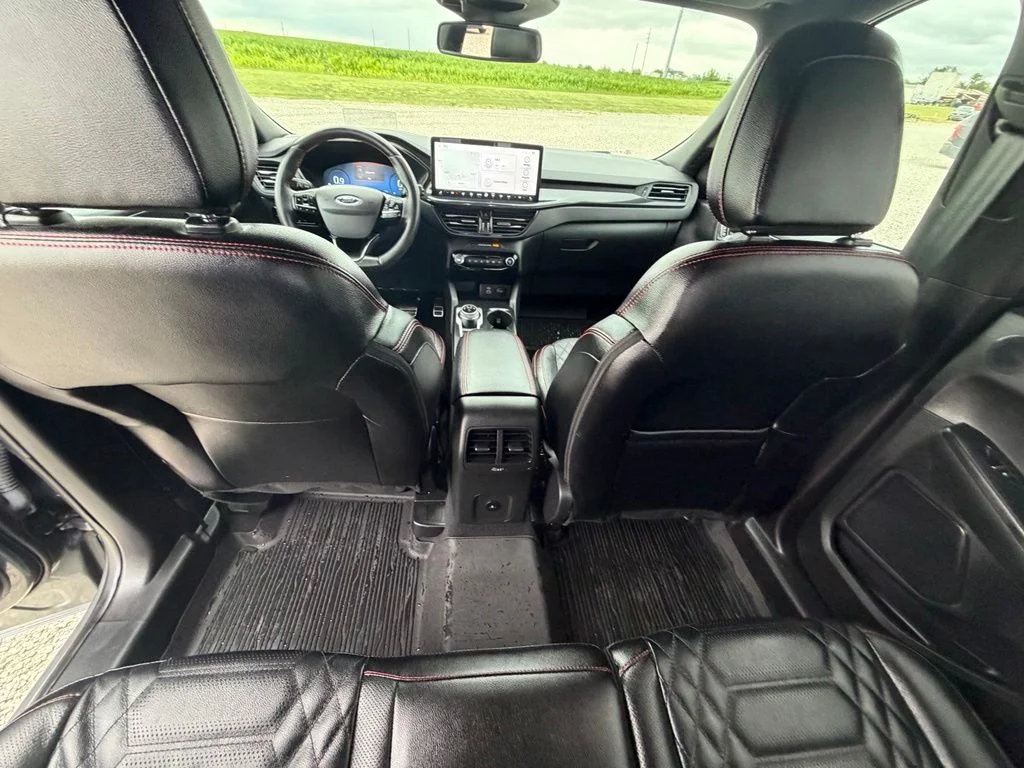 Used 2023 Gray Ford ST-Line Elite image 26