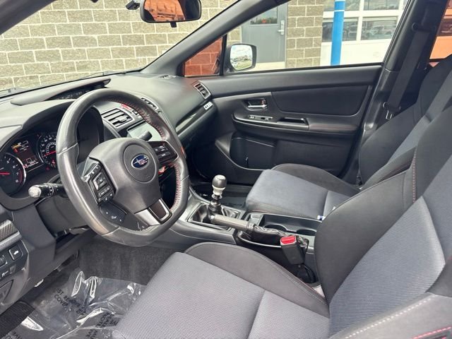 Used 2018 Dark Gray Metallic Subaru Base image 16
