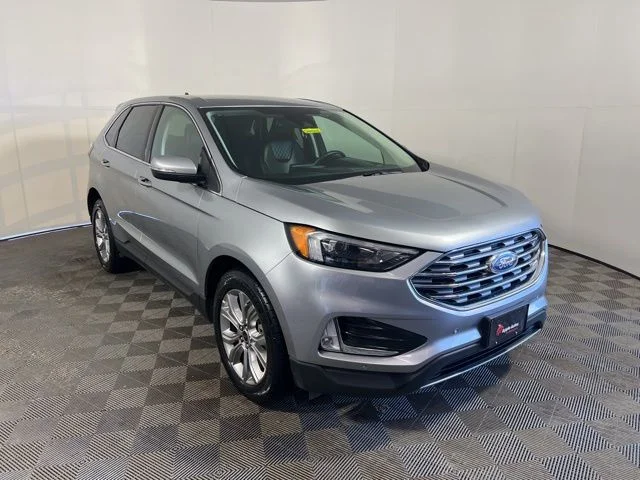 2024 Ford Edge Titanium AWD's photo