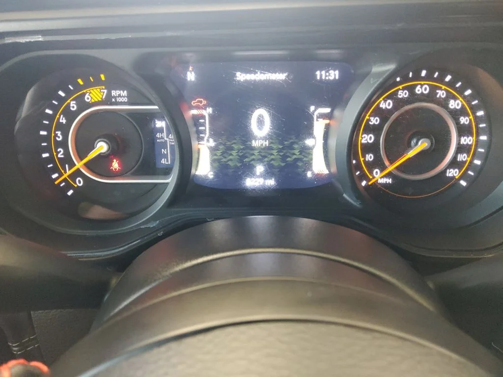 Used 2024 Gray Jeep Rubicon X image 10