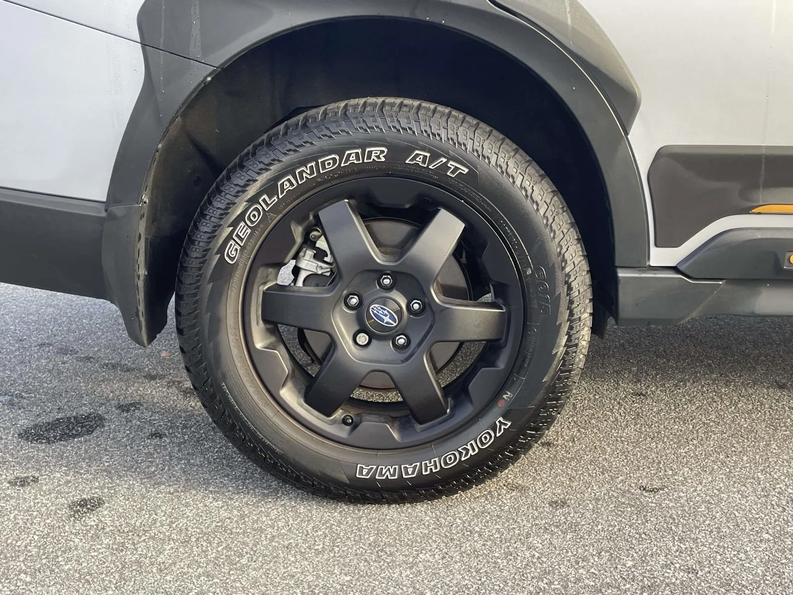 Used 2025 Ice Silver Metallic Subaru Wilderness image 30