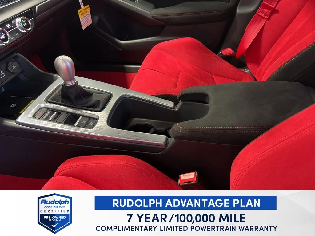 Used 2025 White Honda  image 31