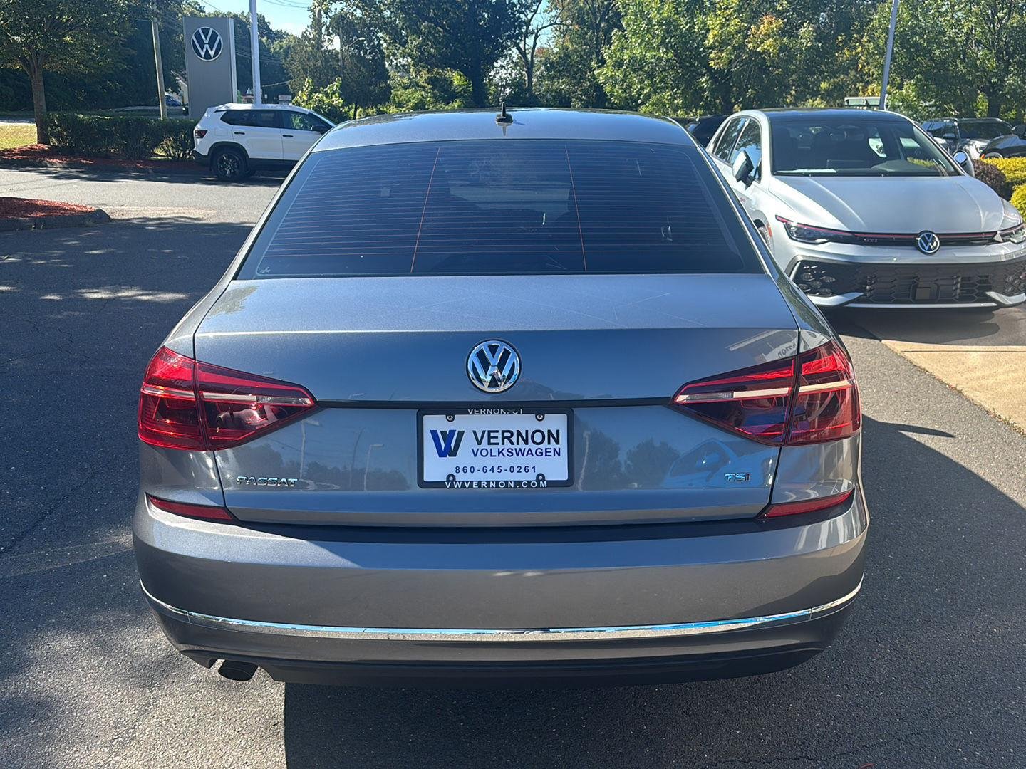 Used 2017 Platinum Gray Metallic Volkswagen 1.8T S image 5