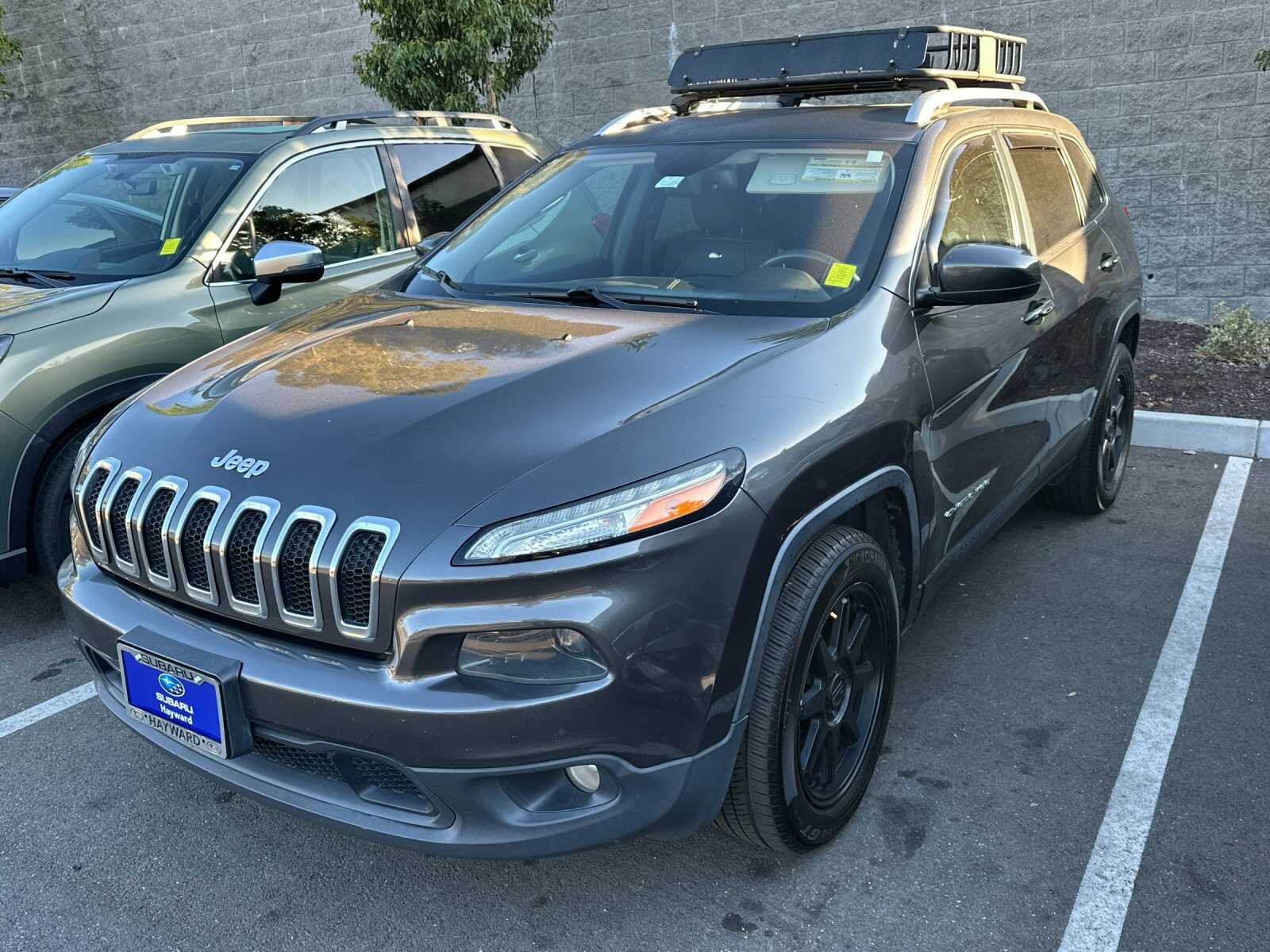 Used 2016 Jeep Cherokee Latitude with VIN 1C4PJMCS3GW294694 for sale in Pleasanton, CA