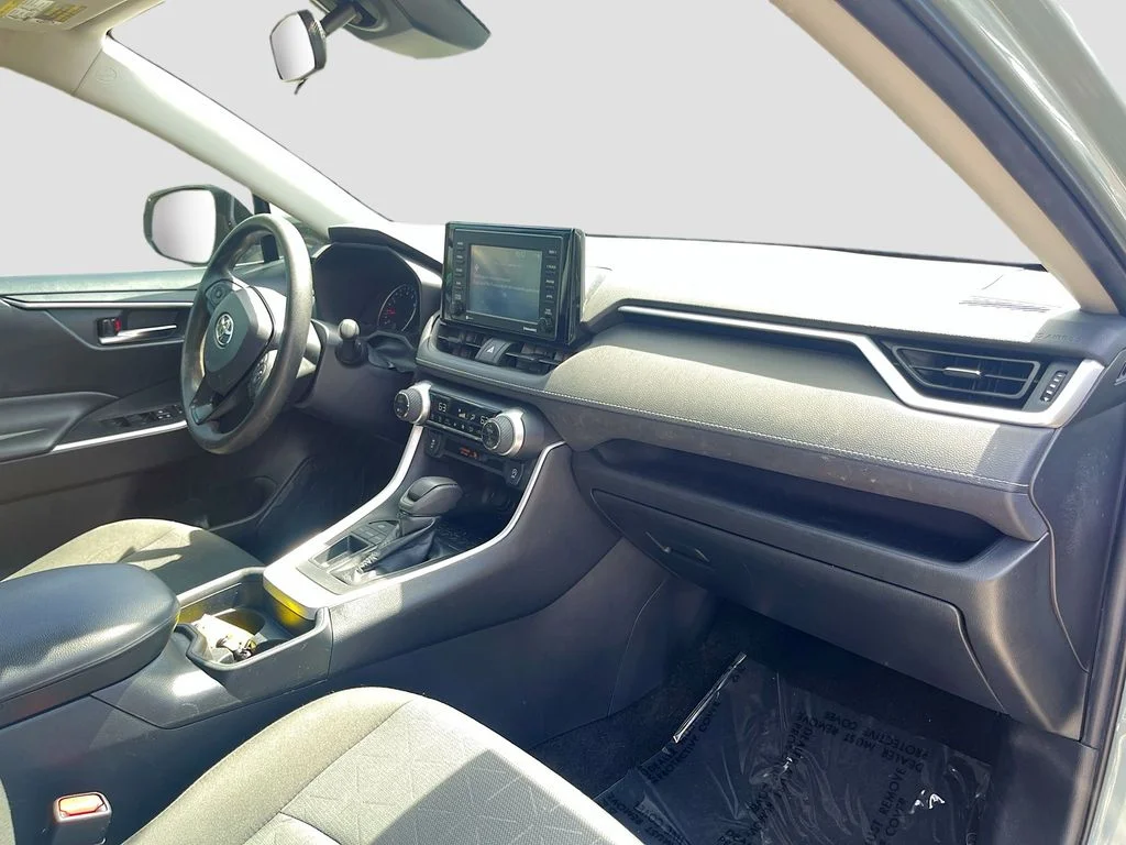 Used 2021 Gray Toyota XLE image 29