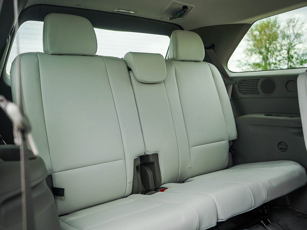 New 2026 Pacific Sapphire Hyundai SEL Premium 7P AWD image 14