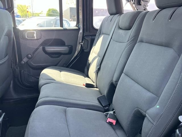 Used 2019 Gray Jeep Unlimited Sport image 19