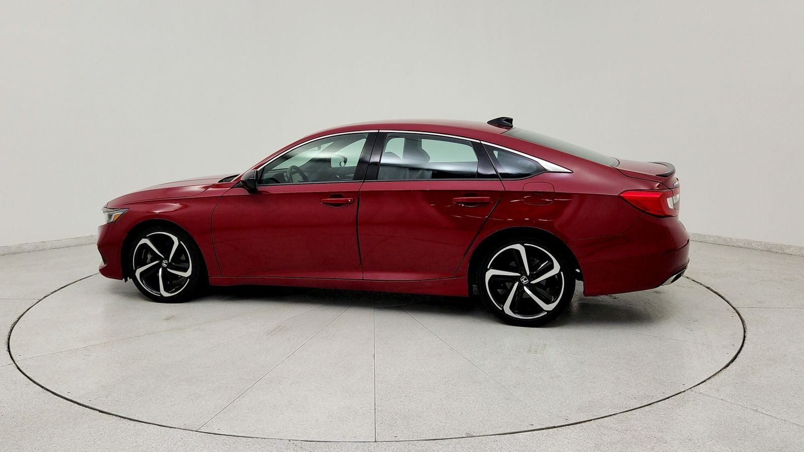 Used 2021 Red Honda Sport image 4