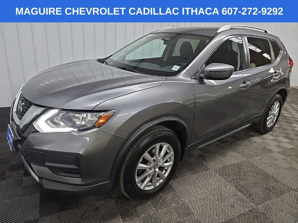 Used 2018 Gray Nissan SV image 8