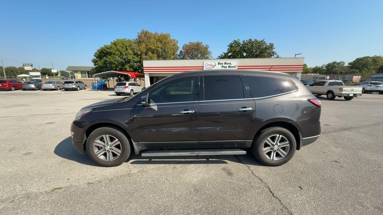 2015 Chevrolet Traverse 1LT photo 4