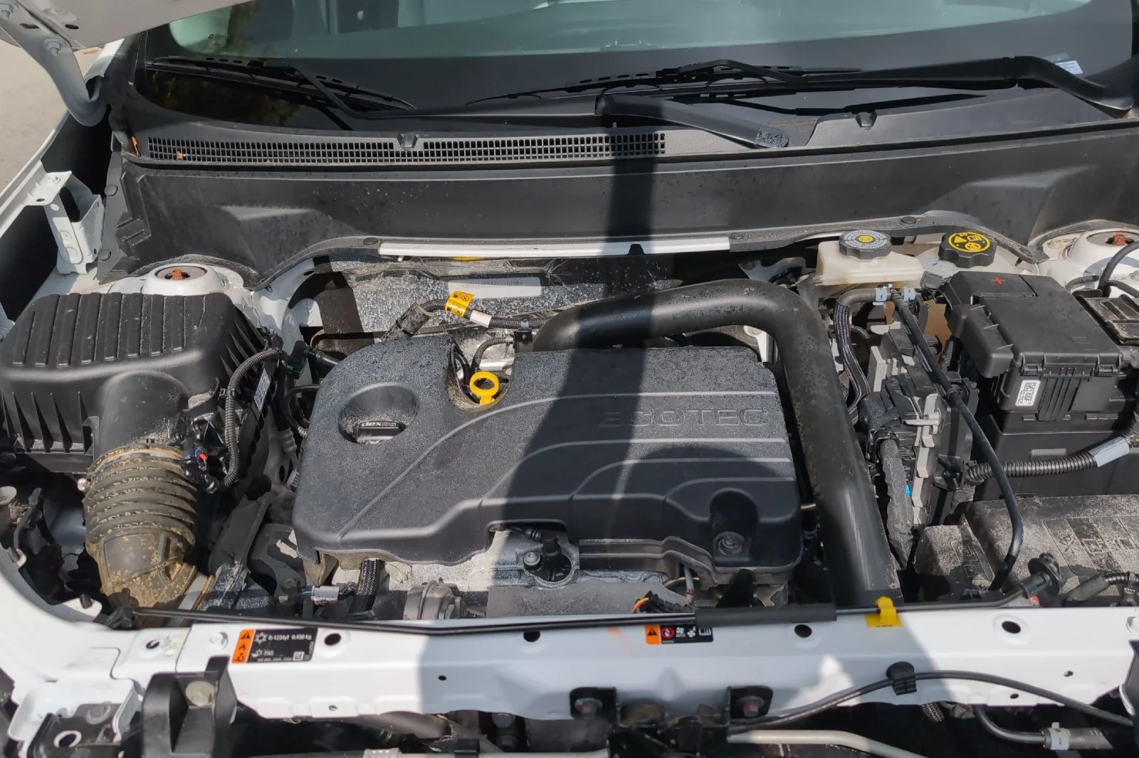 Used 2024 Summit White Chevrolet LS image 29