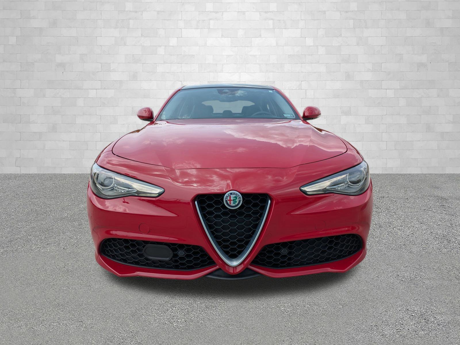 Used 2018 Alfa Rosso Alfa Romeo TI SPORT image 6