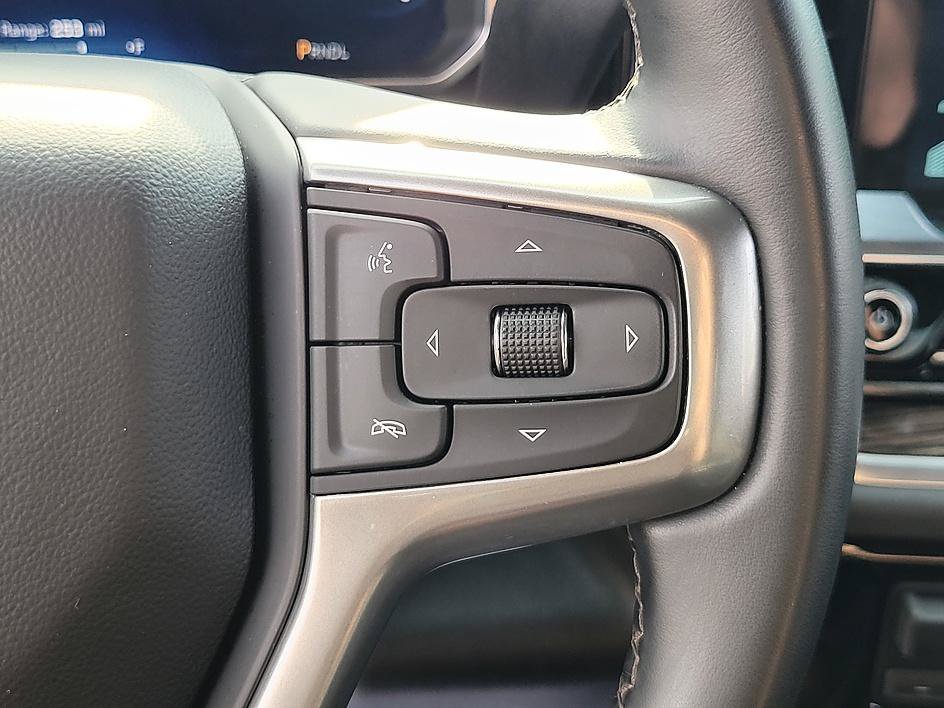 Used 2026 Black Chevrolet LT image 22