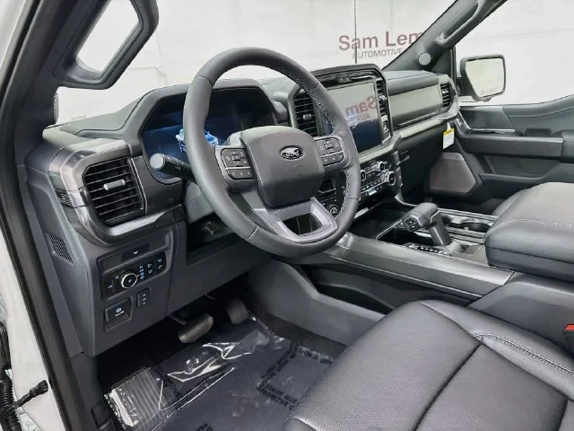New 2026 Star White Metallic Tri-Coat Ford Lariat® image 9