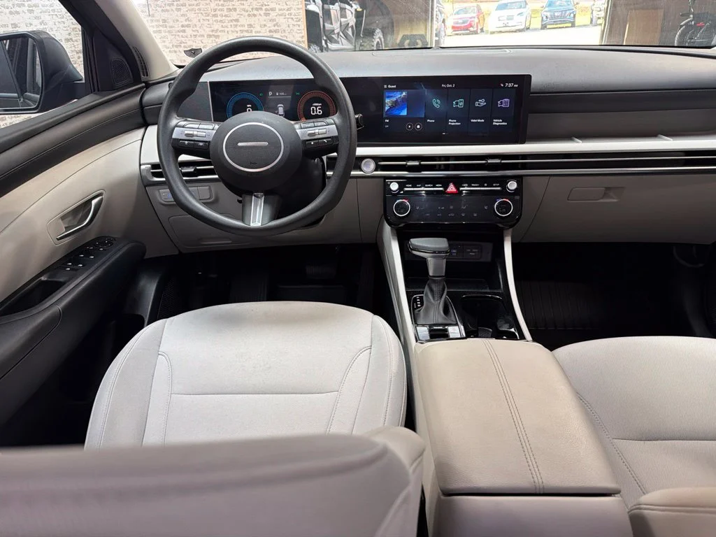 Used 2026 Rockwood Green Hyundai SEL image 15