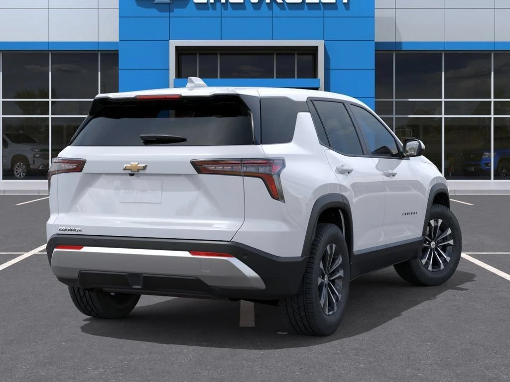 New 2027 White Chevrolet LT image 4