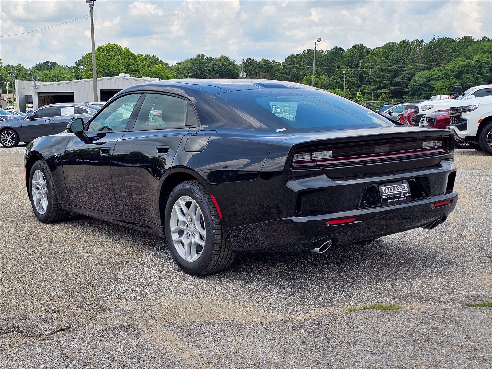 New 2026 Diamond Black Crystal Pearlcoat Dodge R/T image 12