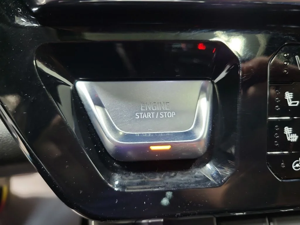 Used 2025 Black GMC Denali Ultimate image 45