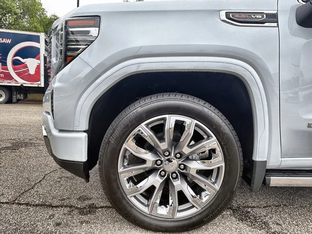 New 2026 Glacier White Tricoat GMC Denali image 28