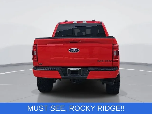 Used 2022 Red Ford XLT image 4