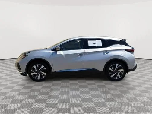 Certified Used 2023 Silver Nissan SL image 6
