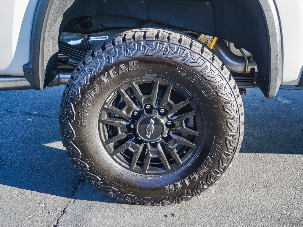 New 2026 White Sands Chevrolet ZR2 image 8