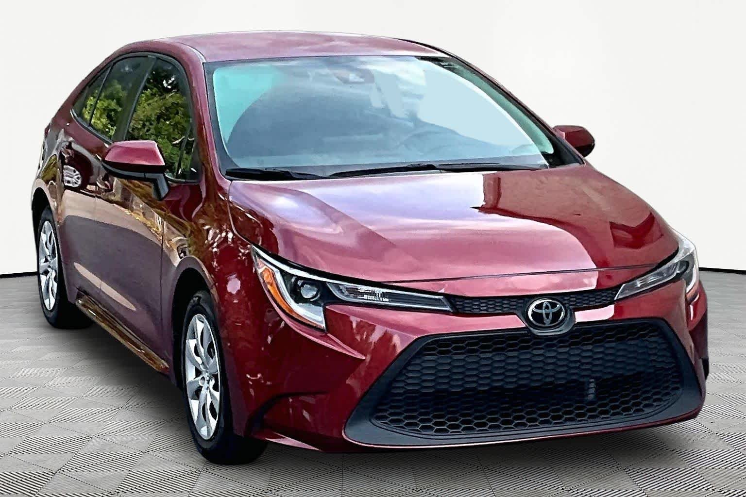 Used 2022 Ruby Flare Pearl Toyota LE image 3