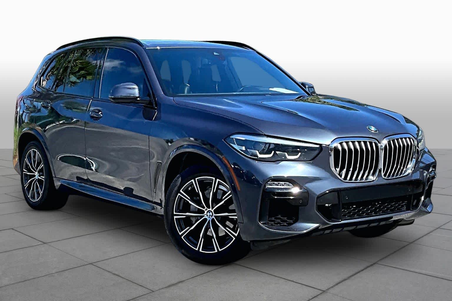 Used 2020 Arctic Gray Metallic BMW sDrive40i image 3