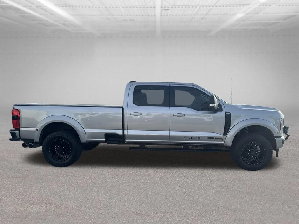 Used 2024 Silver Metallic Ford Lariat image 15