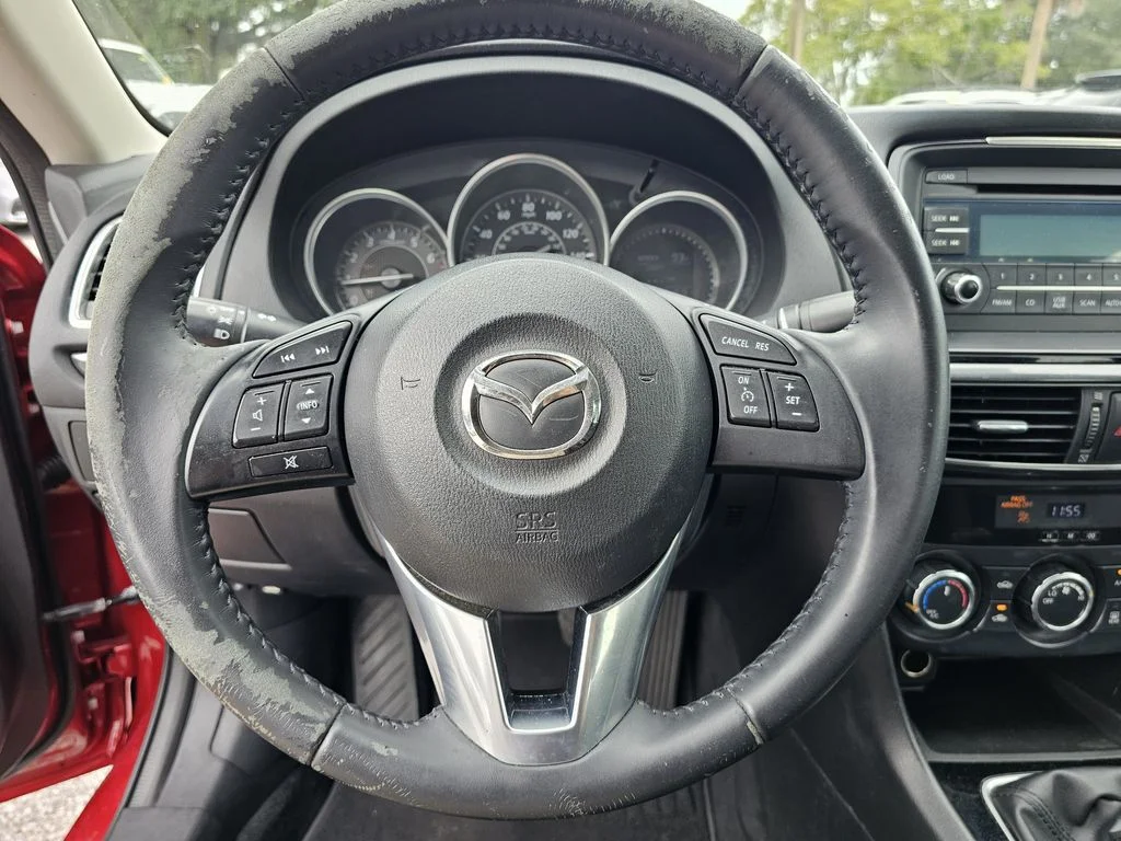 Used 2015 Red Mazda i Sport image 22