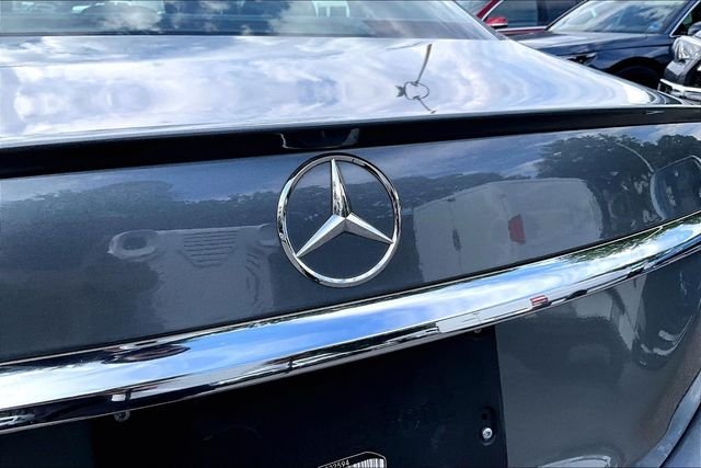 Used 2017 Gray Mercedes-Benz E 300 image 28