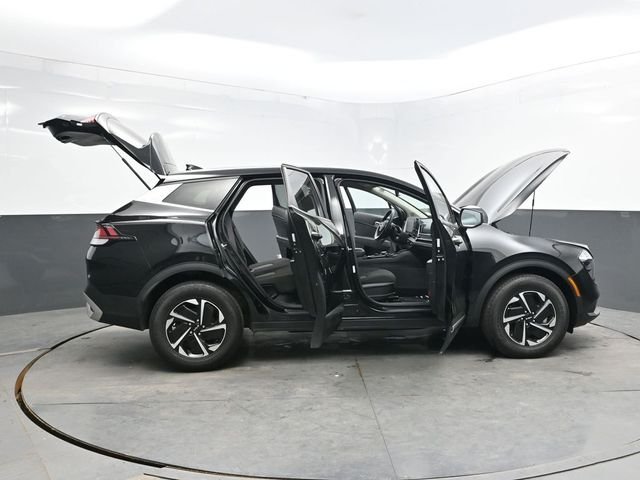Used 2023 Black Kia LX image 50