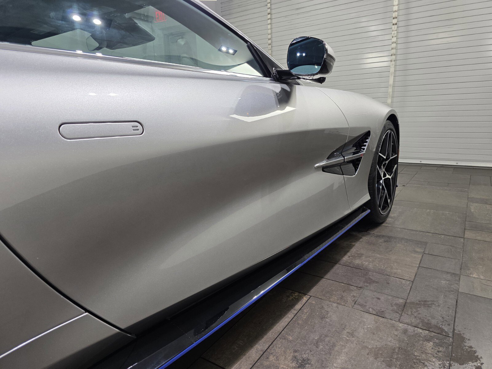 2026 Aston Martin Vanquish Base - Photo 9
