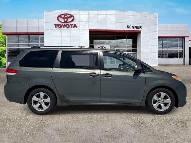 Used 2014 Cypress Pearl Toyota LE image 9