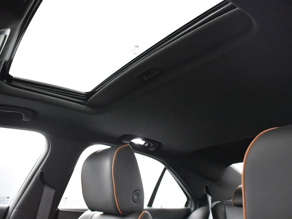 2025 Cadillac CT4 V-Series - Photo 24