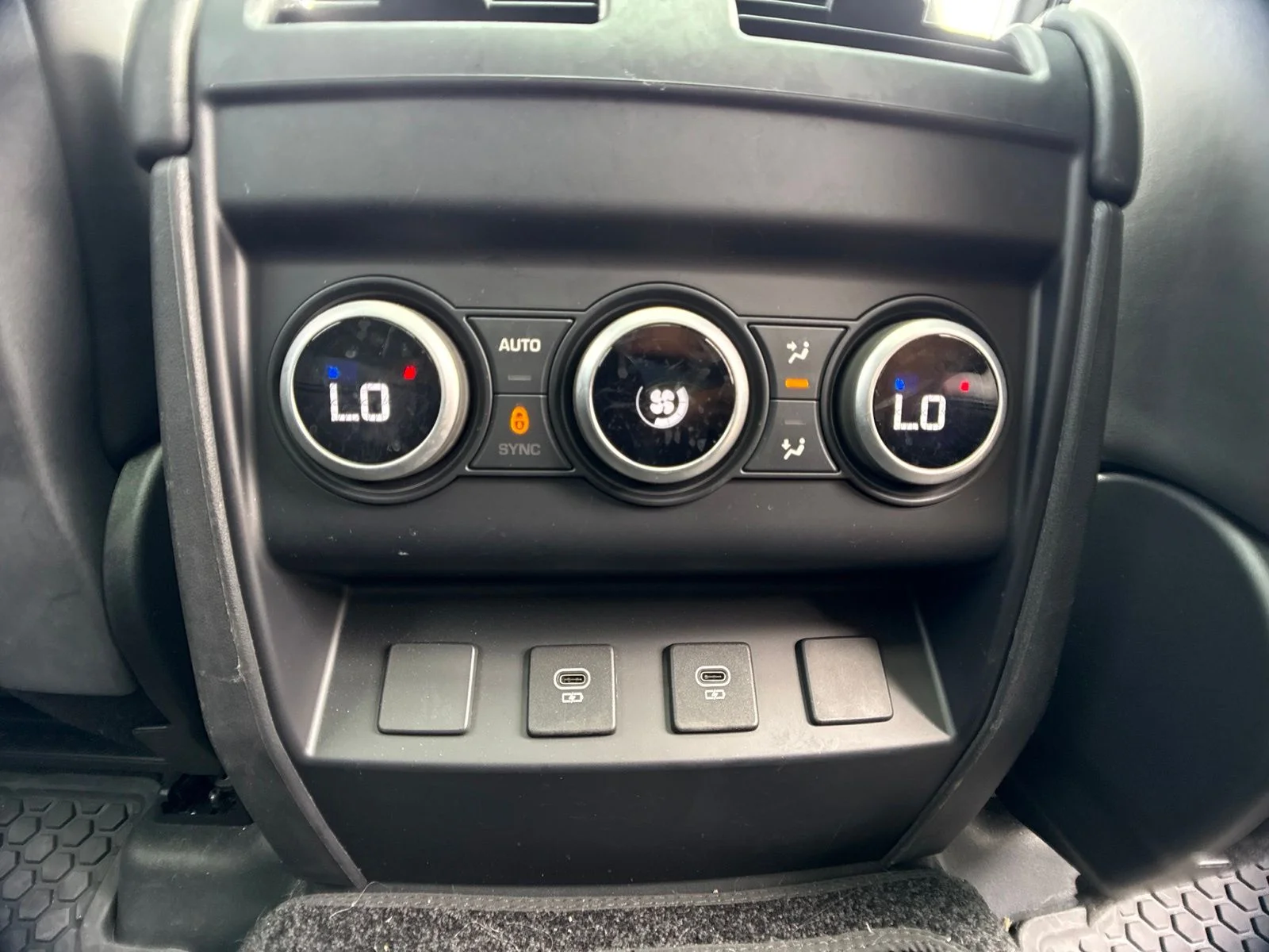 Used 2025 Black Land Rover S image 15