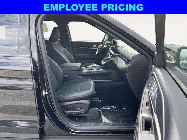 New 2026 Black Ford Tremor image 15